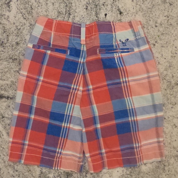 American Eagle Plaid Classic Length Shorts - Picture 2 of 5
